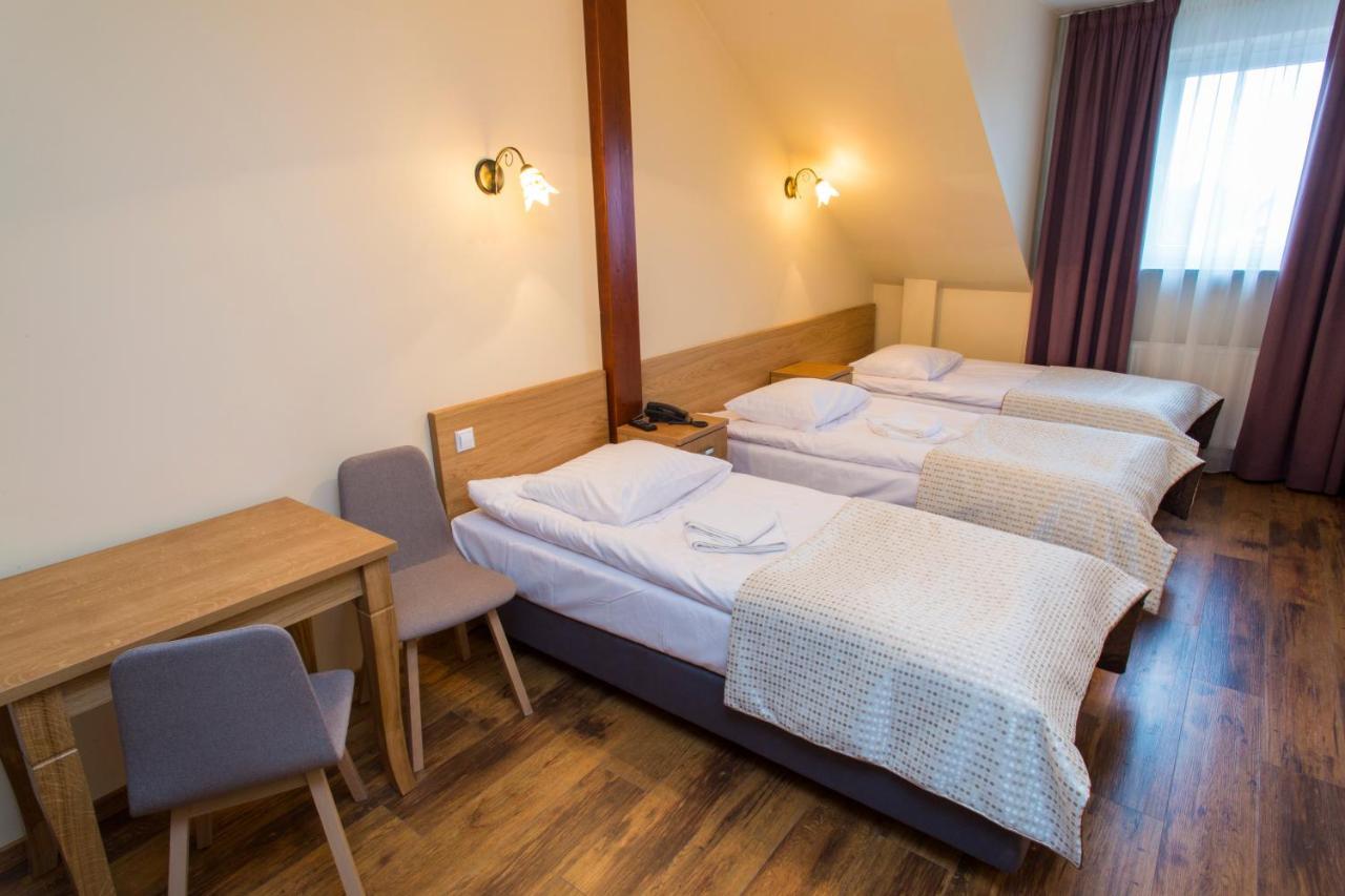 Hotel Nad Raba - Бохня Экстерьер фото