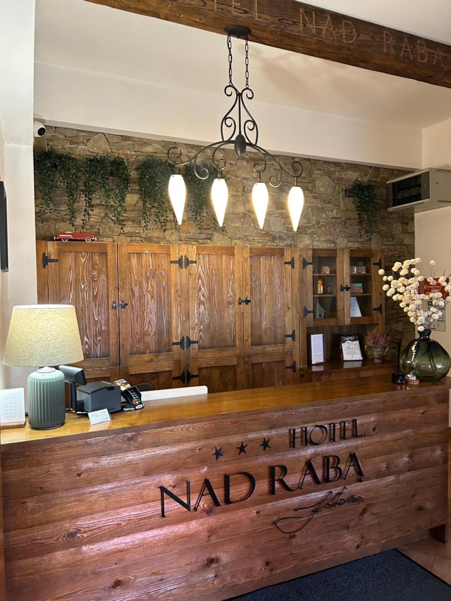 Hotel Nad Raba - Бохня Экстерьер фото